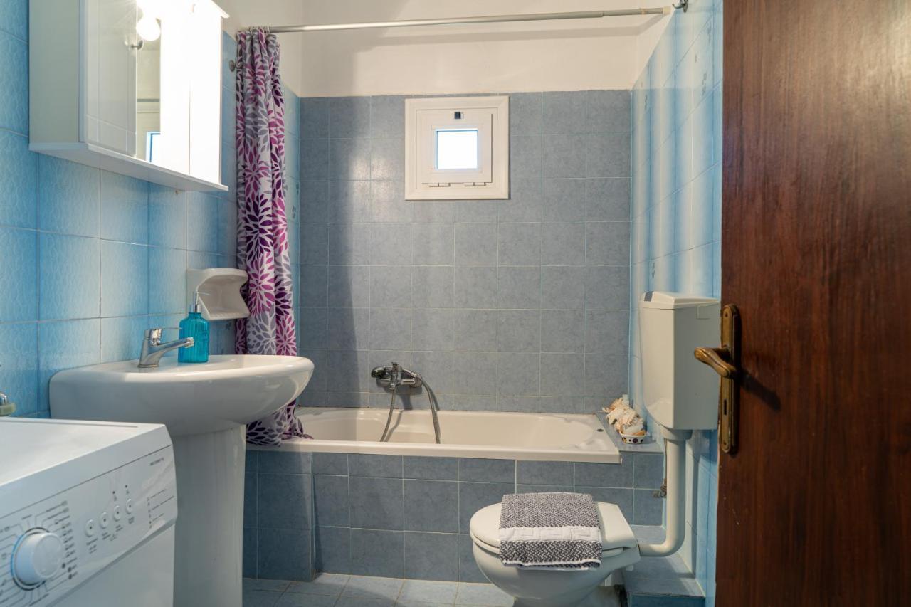 The View Apartment Makry Gialos  Exterior photo