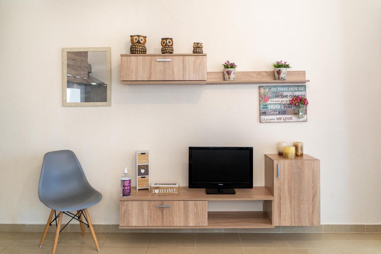 The View Apartment Makry Gialos  Exterior photo
