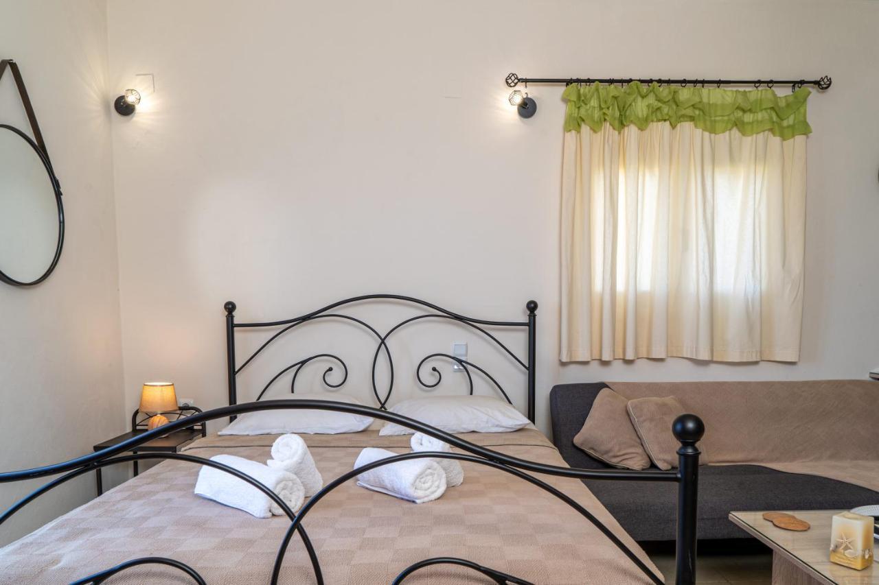 The View Apartment Makry Gialos  Exterior photo